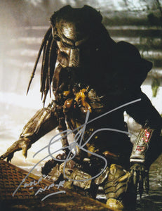 Alien Vs Predator Ian Whyte signed 8x10