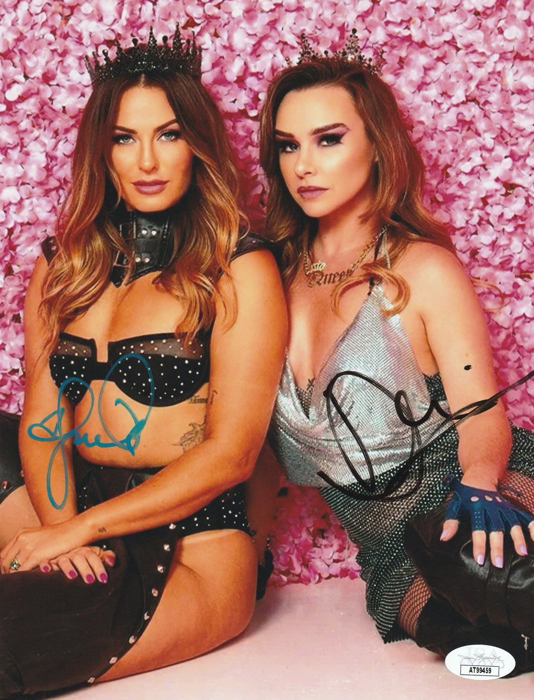 Danielle Harris Scout Taylor Compton signed 8x10 photo  JSA Halloween